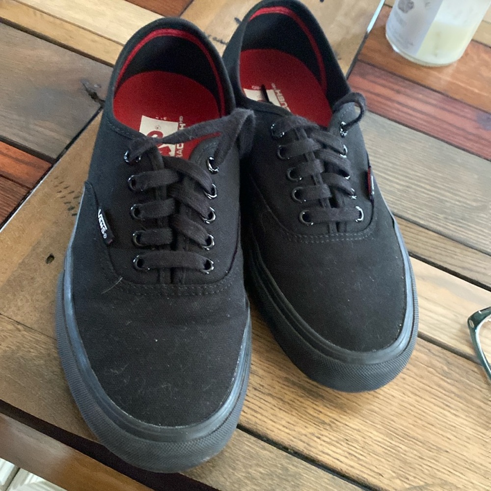 Men’s size 8 vans